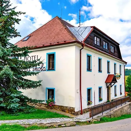 Stara Skola Na Sumave Szálloda Hořice na Šumavě