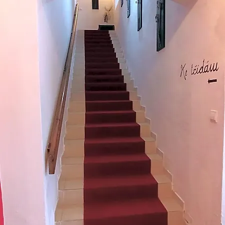 Stara Skola Na Sumave 2*