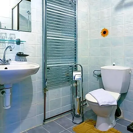 Otel Stara Skola Na Sumave