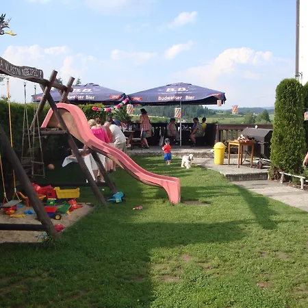 Stara Skola Na Sumave 2*