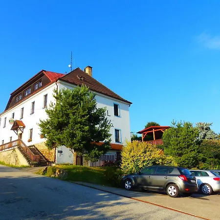 Stara Skola Na Sumave 2* Горжице-на-Шумаве