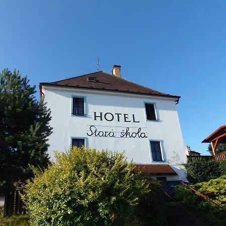Stara Skola Na Sumave Szálloda